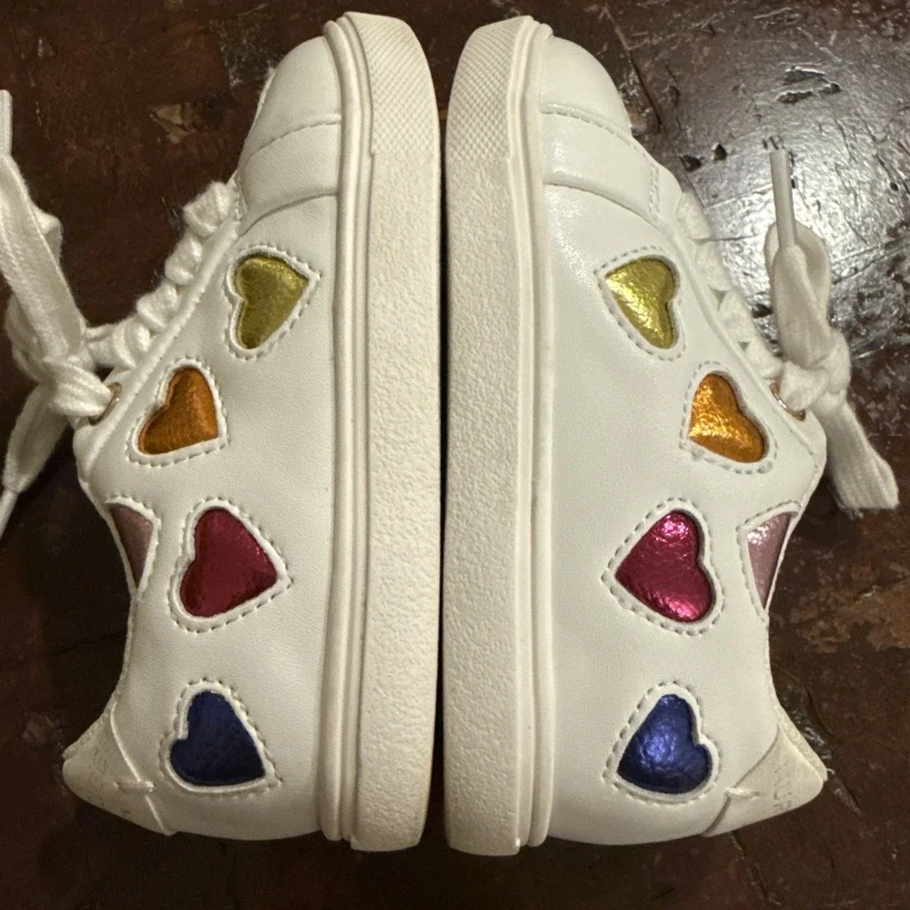 Kurt Geiger Mini Lane Love White Leather Hearts Girls School Shoes Sz 6
